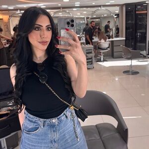 Meet your Posher, Ennayah